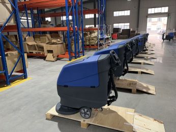 Những lưu ý khi dùng máy lau sàn dùng bình điện ắc quy là gì?  Những lưu ý khi dùng máy lau sàn dùng bình điện ắc quy là gì?