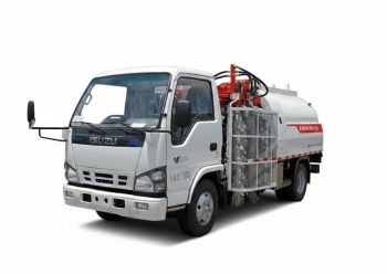 Xe chuyên dùng vệ sinh lan can đường ISUZU