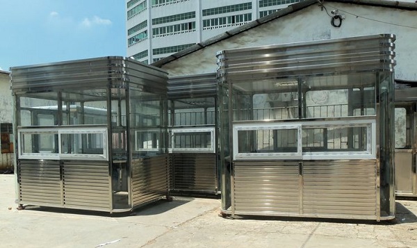 Bốt bảo vệ bằng inox