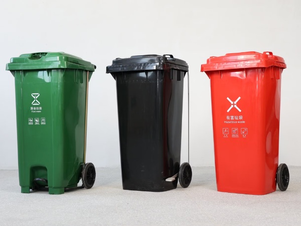 Thùng rác nhựa có khả năng chịu nhiệt tốt, ít hỏng vặt