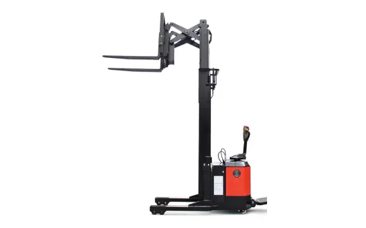 Stand-on electric reach truck CQE15R