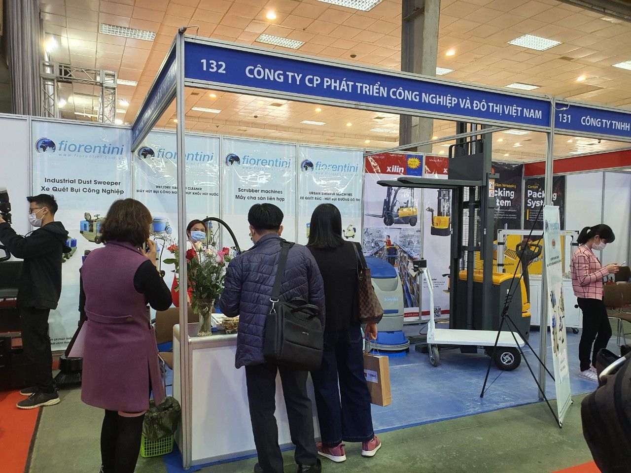 Một vài hình ảnh gian hàng Máy vệ sinh công nghiệp Fiorentini tại Triển lãm VIMEXPO 2020 - hình 1