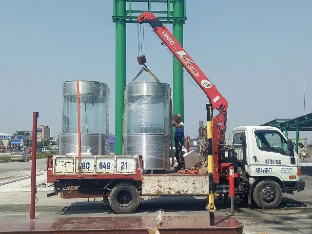 Lắp đặt Cabin kiểm soát ra vào inox kính cong cao cấp cho hệ thống siêu thị Dabaco Bắc Ninh