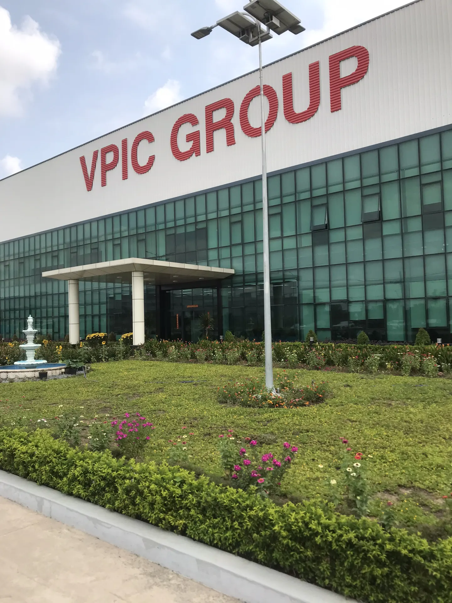 ICD bàn giao xe kéo hàng chạy điện ngồi lái tải trọng 1.2 tấn tại VPIC Group - hình 1