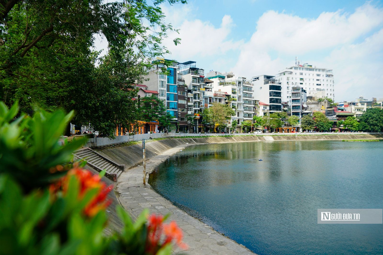 Hà Nội: Gắn biển công trình chỉnh trang hồ Ngọc Khánh - hình 6