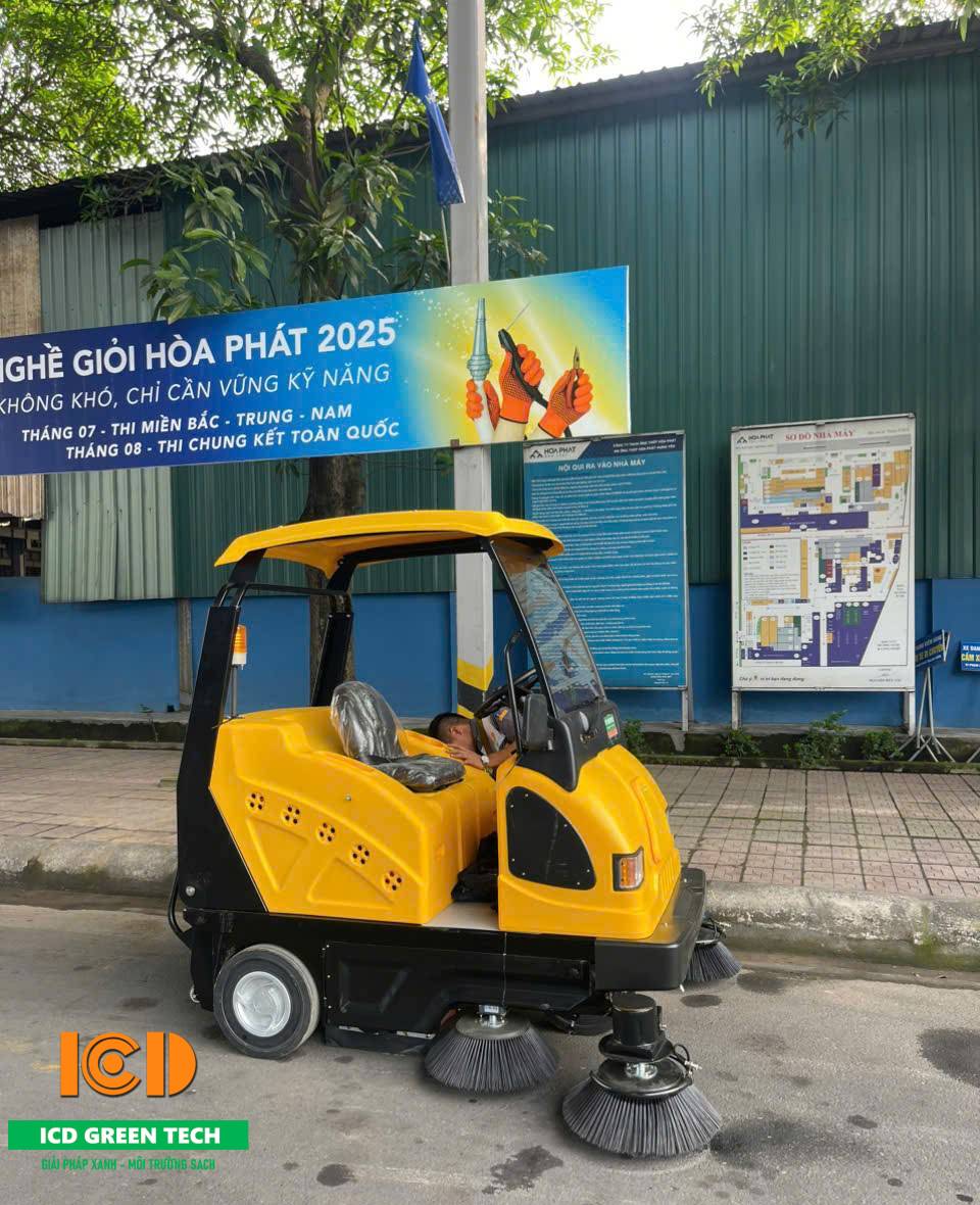 Bàn giao thành công xe quét bụi công nghiệp Magnum E800W tại Hưng Yên - hình 1