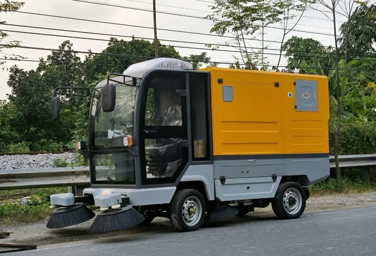 Xe quét S1800 tại các nhà máy - ảnh 11